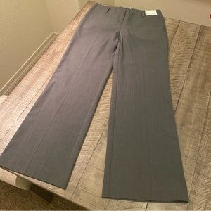 Women’s New York & Company Pants ✨